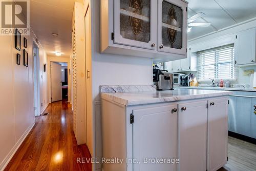 115 - 3033 Townline Road, Fort Erie (Black Creek), ON - Indoor Photo Showing Kitchen