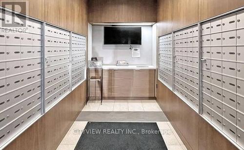 1009 - 72 Esther Shiner Boulevard, Toronto, ON - Indoor Photo Showing Other Room