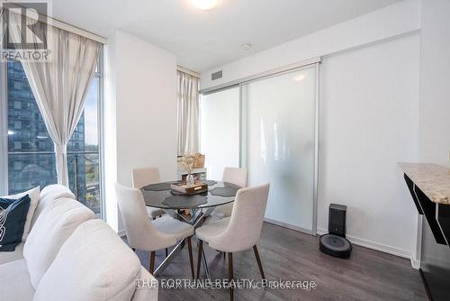 1712 - 103 The Queensway, Toronto, ON - Indoor Photo Showing Dining Room