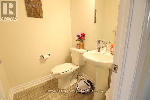 303 Rue De L Etang Street, Clarence-Rockland, ON - Indoor Photo Showing Bathroom
