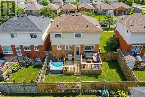 10 Barron Court, Clarington, ON - Outdoor With Deck Patio Veranda