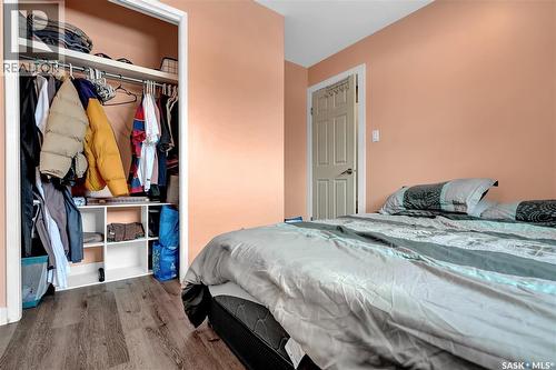 108 Hanley Crescent, Regina, SK - Indoor Photo Showing Bedroom