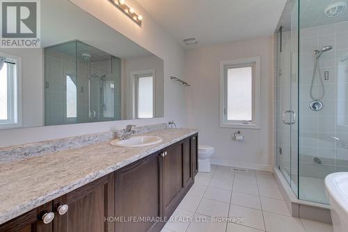 992 Green Street, Innisfil, ON - Indoor Photo Showing Bathroom