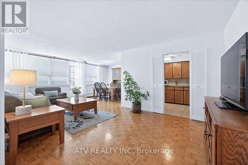 804 - 151 La Rose Avenue, Toronto, ON - Indoor Photo Showing Living Room