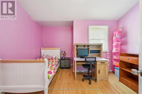 25 - 288 Westcourt Place, Waterloo, ON - Indoor Photo Showing Bedroom