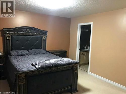 193 Huck Crescent, Kitchener, ON - Indoor Photo Showing Bedroom