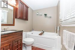 3 Pc Ensuite with Jacuzzi Tub - 