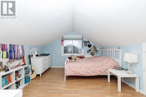 Bedroom 3 - 467 Gorham Rd Road, Fort Erie (Point Abino), ON - Indoor Photo Showing Bedroom