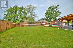 Huge Yard with raised garden beds - 