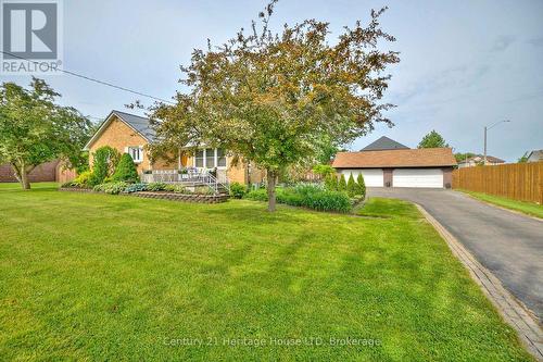 Welcome home! - 467 Gorham Rd Road, Fort Erie (Point Abino), ON - Outdoor