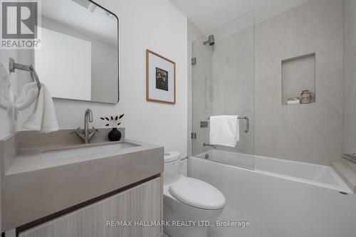 72 Marmot Street, Toronto, ON - Indoor Photo Showing Bathroom