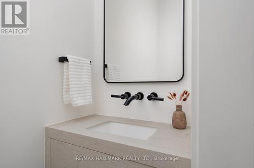 72 Marmot Street, Toronto, ON - Indoor Photo Showing Bathroom