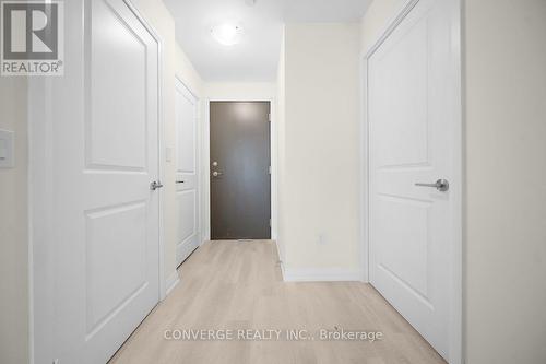 2501 - 3260 Sheppard Avenue E, Toronto, ON - Indoor Photo Showing Other Room