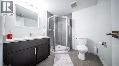 720 Grey Street Unit# 46, Brantford, ON - Indoor Photo Showing Bathroom