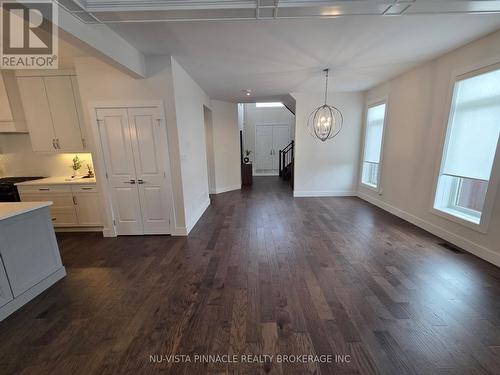 1795 Brayford Avenue, London South (South K), ON - Indoor