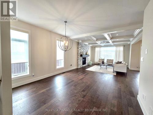 1795 Brayford Avenue, London South (South K), ON - Indoor With Fireplace
