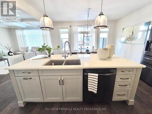 1795 Brayford Avenue, London South (South K), ON - Indoor Photo Showing Kitchen With Double Sink With Upgraded Kitchen