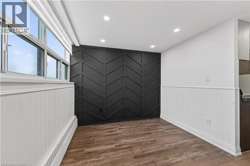 212 Kerr Street Unit# 702, Oakville, ON - Indoor Photo Showing Other Room