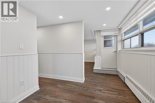 212 Kerr Street Unit# 702, Oakville, ON - Indoor Photo Showing Other Room