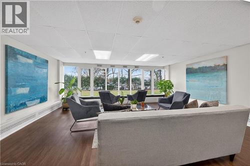 212 Kerr Street Unit# 702, Oakville, ON - Indoor