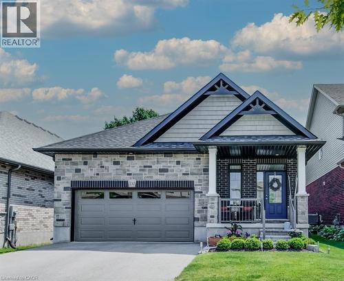 130 N Snyder Avenue N, Elmira, ON - Outdoor