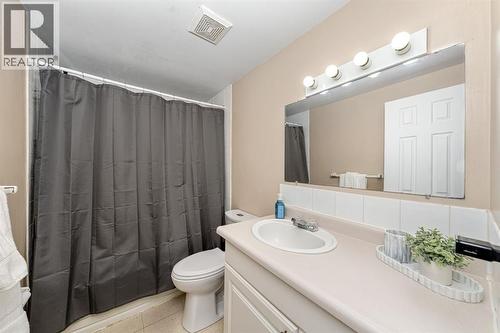 834 Exmouth Street Unit# 29, Sarnia, ON - Indoor Photo Showing Bathroom