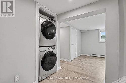 91 Sheldrake Drive, Ottawa, ON - Indoor Photo Showing Laundry Room