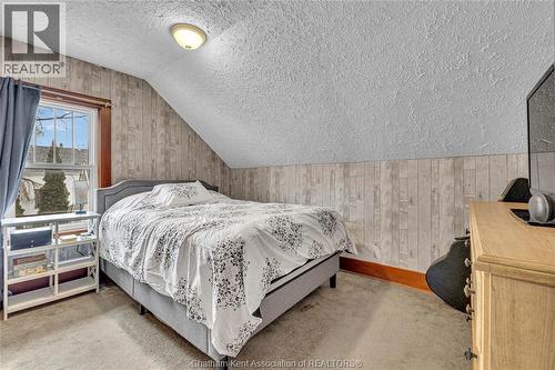 66 Delaware Avenue, Chatham, ON - Indoor Photo Showing Bedroom