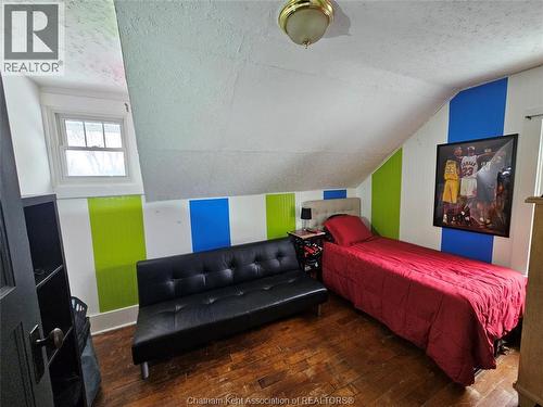 66 Delaware Avenue, Chatham, ON - Indoor Photo Showing Bedroom
