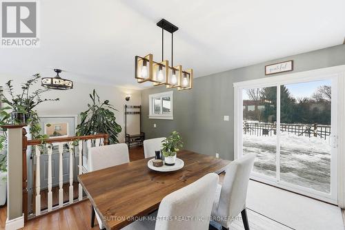3837 Holmes Road, Frontenac (Frontenac South), ON - Indoor Photo Showing Dining Room