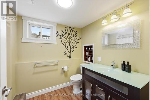3837 Holmes Road, Frontenac (Frontenac South), ON - Indoor Photo Showing Bathroom
