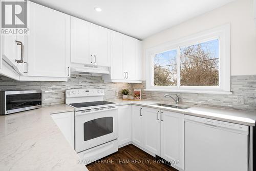 852 Borthwick Avenue, Ottawa, ON - Indoor Photo Showing Kitchen With Double Sink
