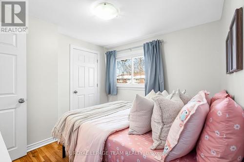 852 Borthwick Avenue, Ottawa, ON - Indoor Photo Showing Bedroom