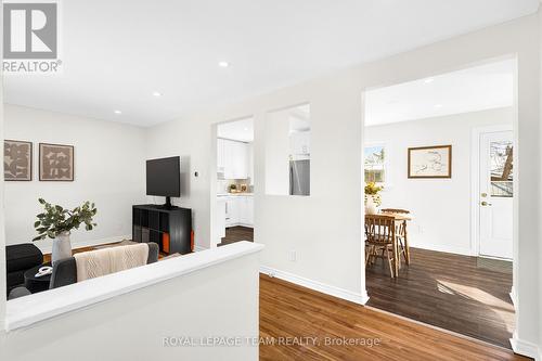 852 Borthwick Avenue, Ottawa, ON - Indoor