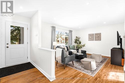 852 Borthwick Avenue, Ottawa, ON - Indoor