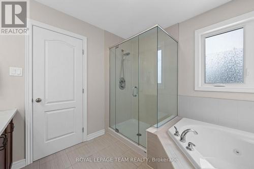 257 Denali Way, Ottawa, ON - Indoor Photo Showing Bathroom