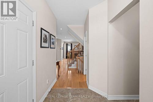 257 Denali Way, Ottawa, ON - Indoor Photo Showing Other Room