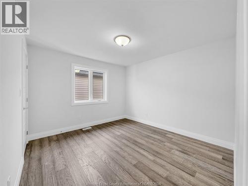 118 Bear Street, Essex, ON - Indoor Photo Showing Other Room