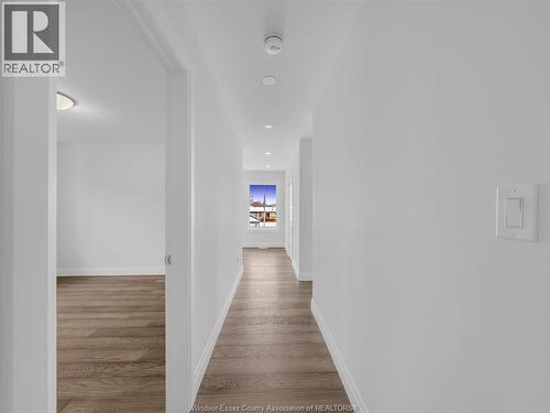 118 Bear Street, Essex, ON - Indoor Photo Showing Other Room