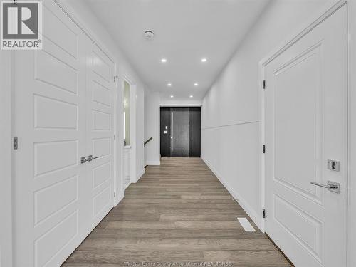 118 Bear Street, Essex, ON - Indoor Photo Showing Other Room