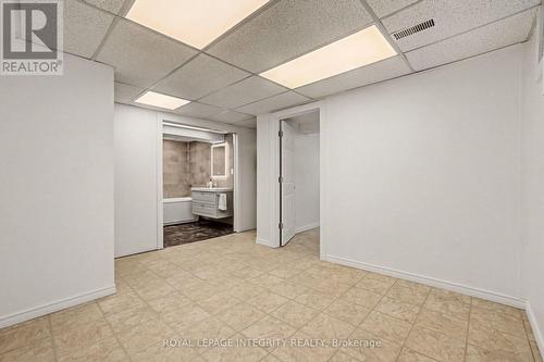 185 Withrow Avenue, Ottawa, ON - Indoor Photo Showing Other Room