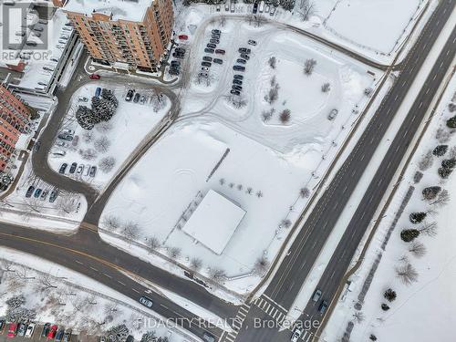 300 Central Park Drive, Ottawa, ON 