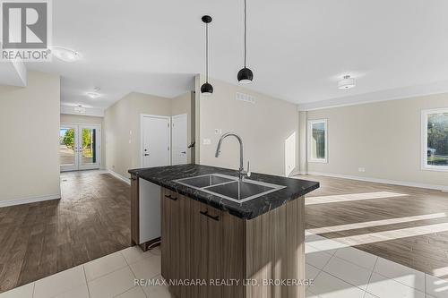 3219 Dominion Road, Fort Erie (Ridgeway), ON - Indoor Photo Showing Kitchen With Double Sink