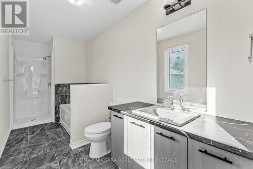 3219 Dominion Road, Fort Erie (Ridgeway), ON - Indoor Photo Showing Bathroom