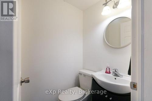 179422 Grey Road 17, Georgian Bluffs, ON - Indoor Photo Showing Bathroom