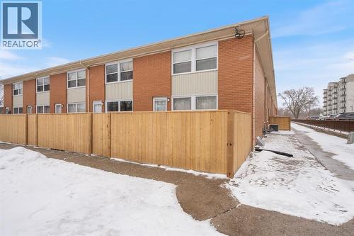 834 Exmouth Street Unit# 29, Sarnia, ON - Outdoor