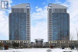 2510 - 36 LEE CENTRE DRIVE  Toronto, ON M1H 3K2