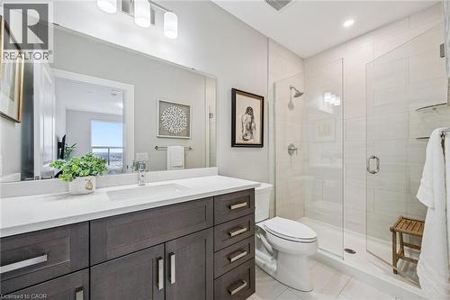 1880 Gordon Street Unit# 809, Guelph, ON - Indoor Photo Showing Bathroom