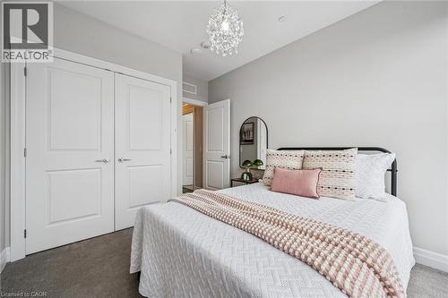 1880 Gordon Street Unit# 809, Guelph, ON - Indoor Photo Showing Bedroom