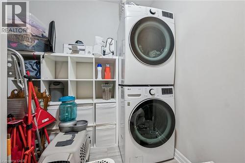 1880 Gordon Street Unit# 809, Guelph, ON - Indoor Photo Showing Laundry Room